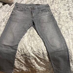 AG Everett Slim Straight jeans 33x32 new without tag. Will ship ASAP.